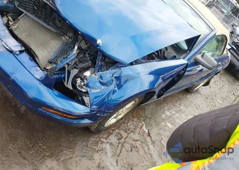 2008 Ford Mustang V6 Premium z USA, uszkodzony, nr VIN 1ZVHT84N785165599